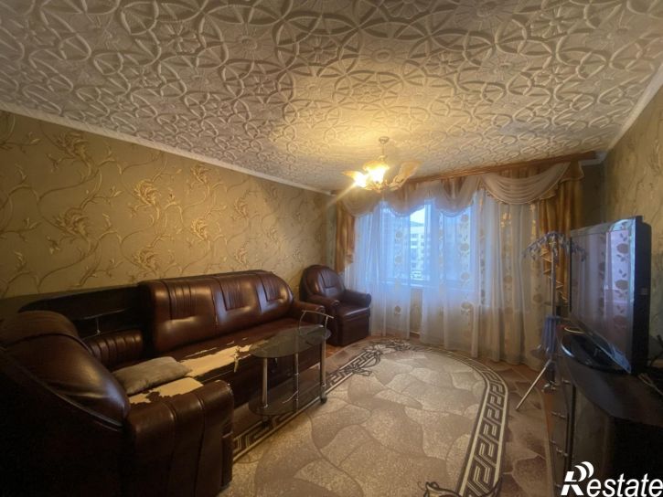 3-комн квартира Россия,  г. Амурск, р-н Микрорайон-8, пр-кт. Комсомольский, д. 69