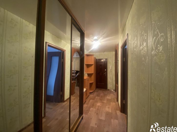 3-комн квартира Россия,  г. Амурск, р-н Микрорайон-8, пр-кт. Комсомольский, д. 69