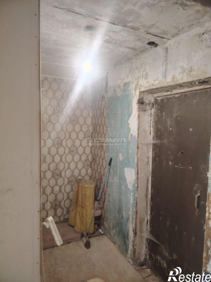 1-комн квартира Россия,  г. Амурск, р-н Южный, пр-кт. Мира, д. 15