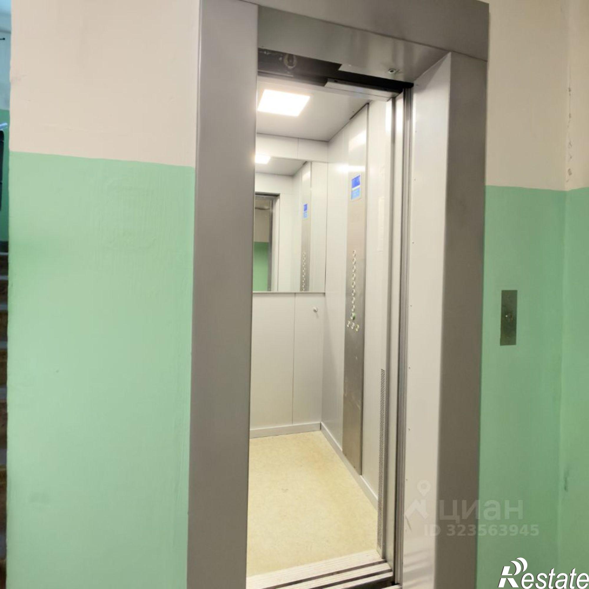 Купить квартиру за 1 890 000 рублей на пр-кт Строителей, 52а