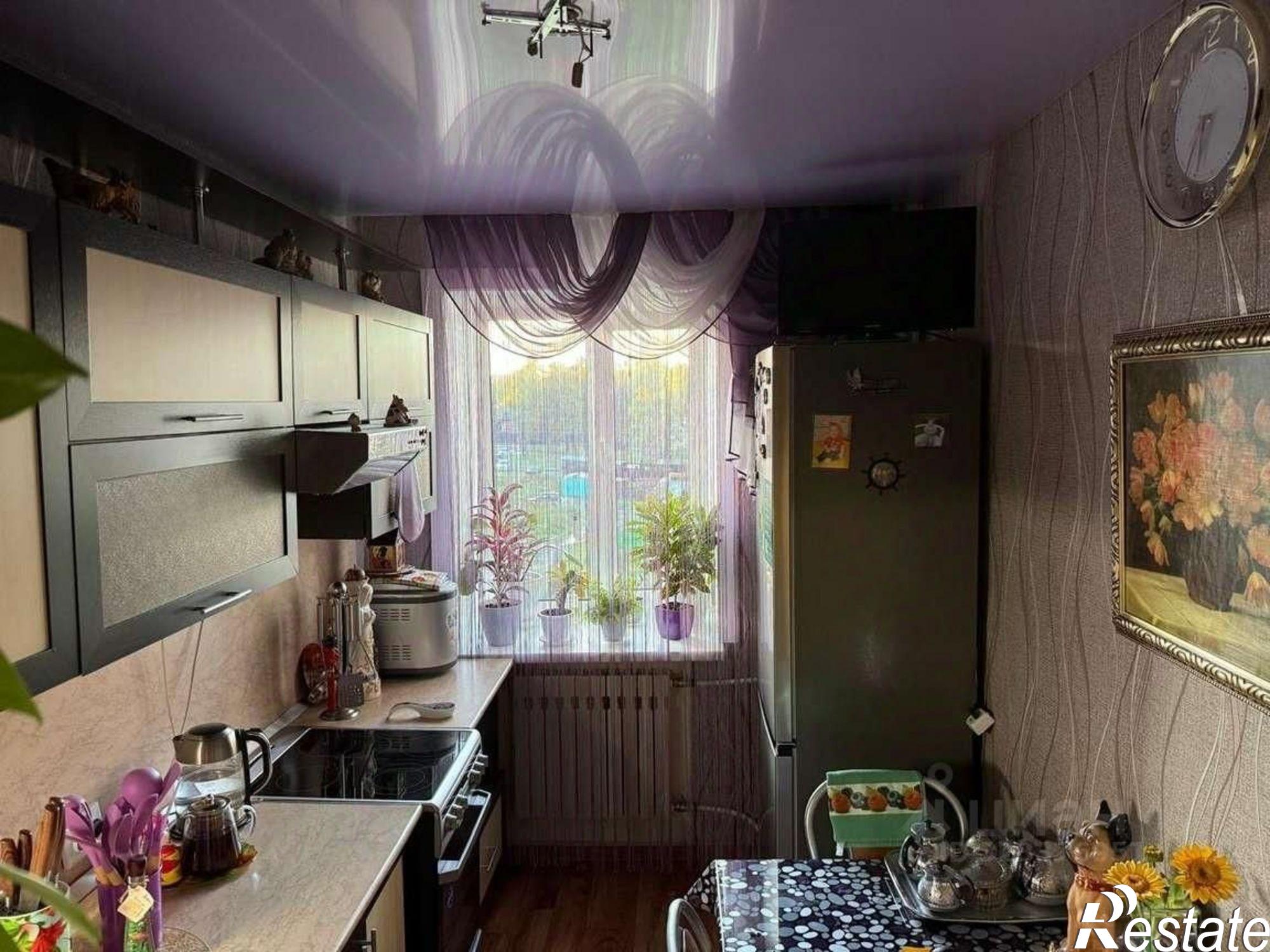 Купить квартиру за 3 000 000 рублей на Приморский б-р, 13