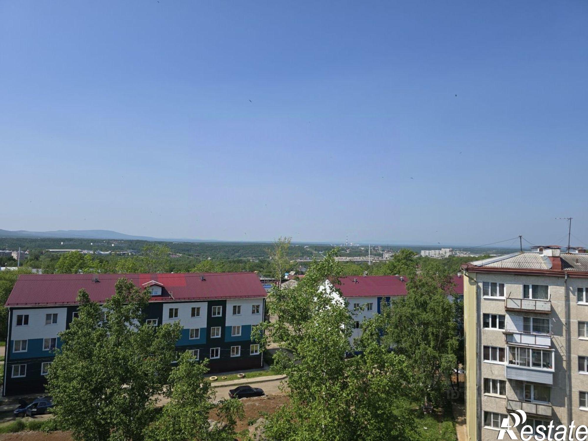 Купить квартиру за 1 800 000 рублей на Рабочая улица, 13