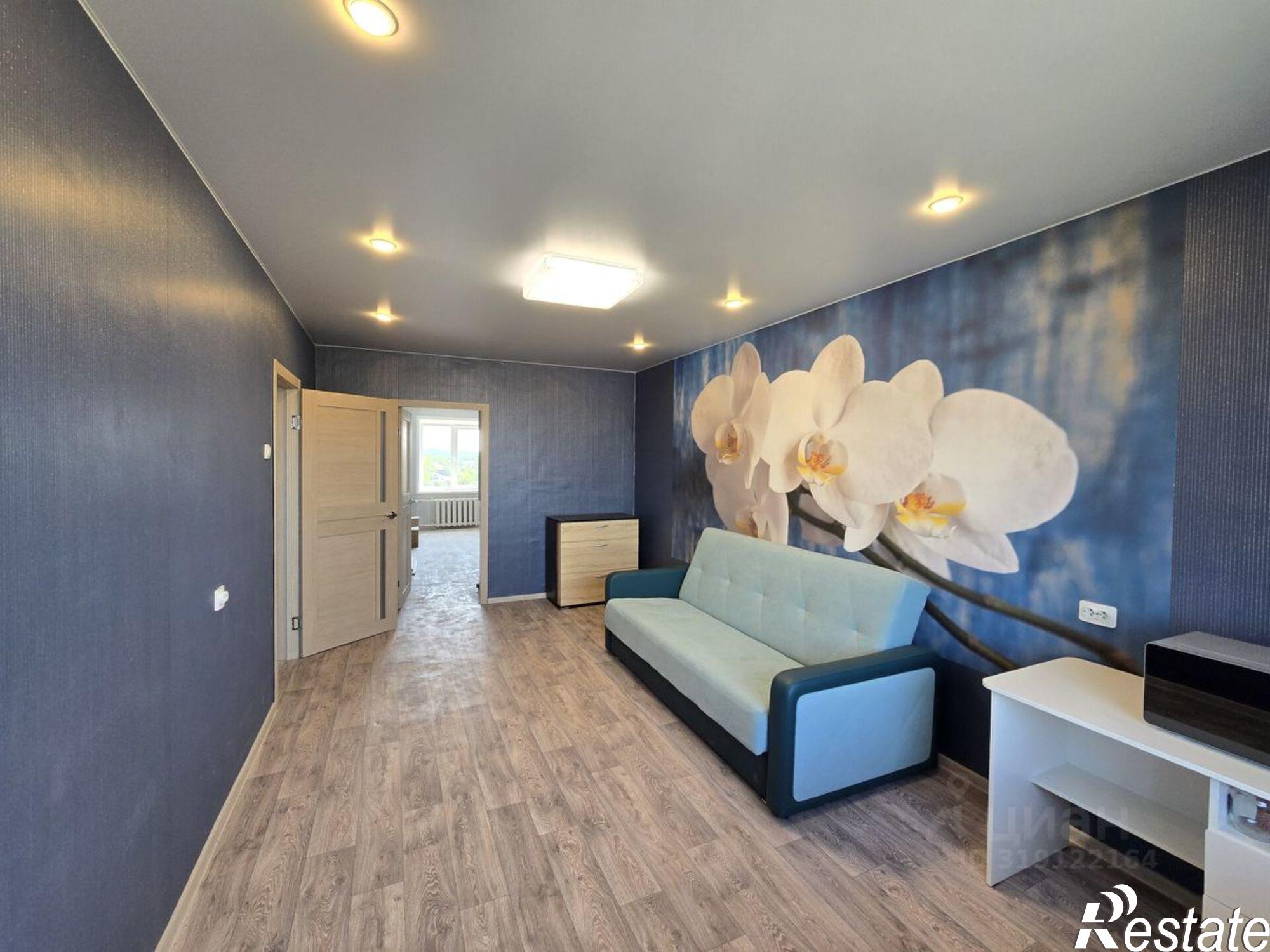 Купить квартиру за 1 800 000 рублей на Рабочая улица, 13