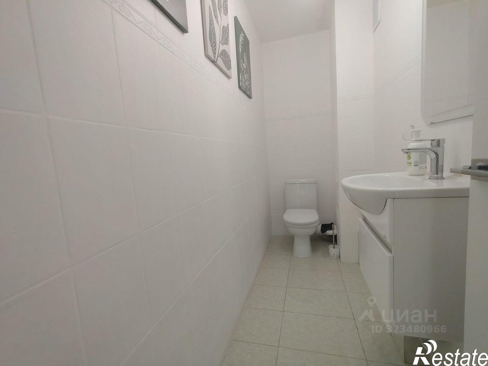 Сдать торговое помещение за 248 958 рублей на Хабаровск, улица Дзержинского, 39