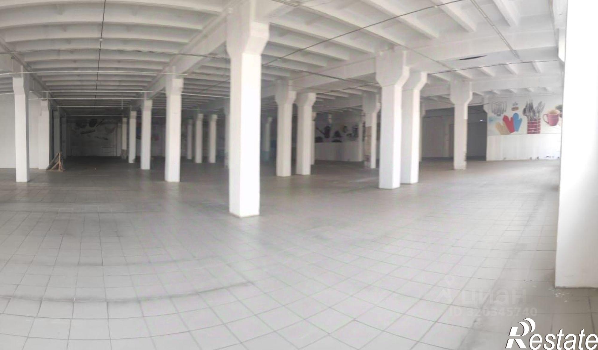 Сдать торговое помещение за 525 000 рублей на Краснореченская, 94