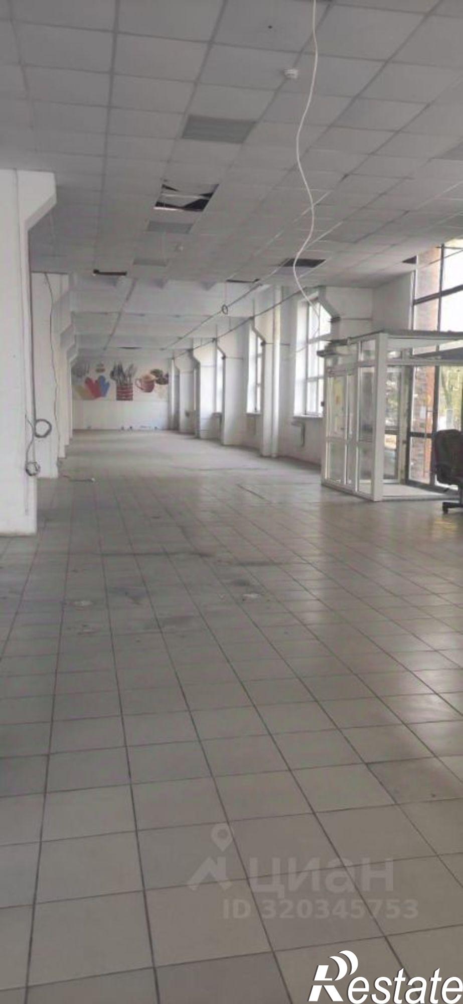 Сдать торговое помещение за 64 167 рублей на Краснореченская, 94