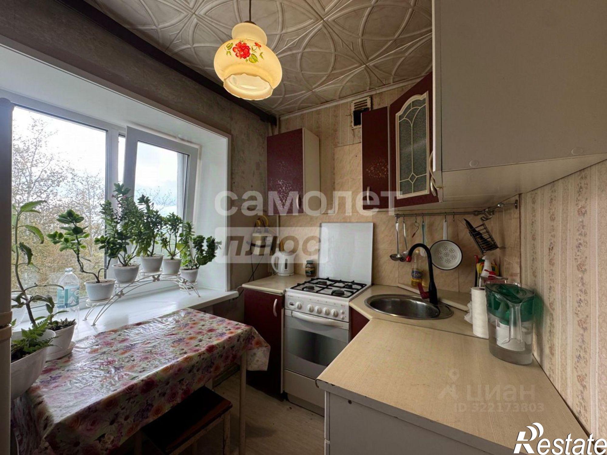 Купить квартиру за 2 100 000 рублей на Комсомольский проспект, 12