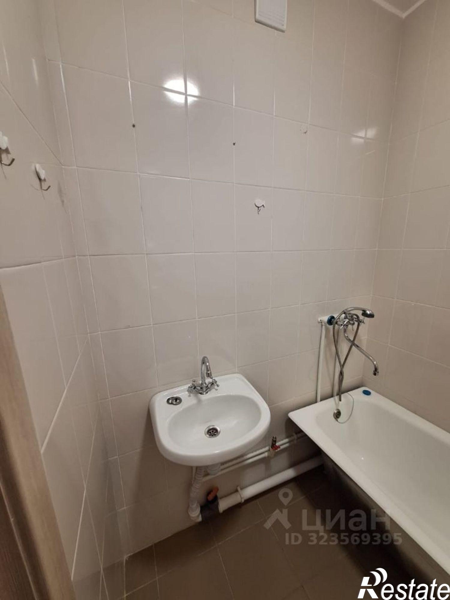 Купить квартиру за 4 700 000 рублей на Бикин, Октябрьская улица