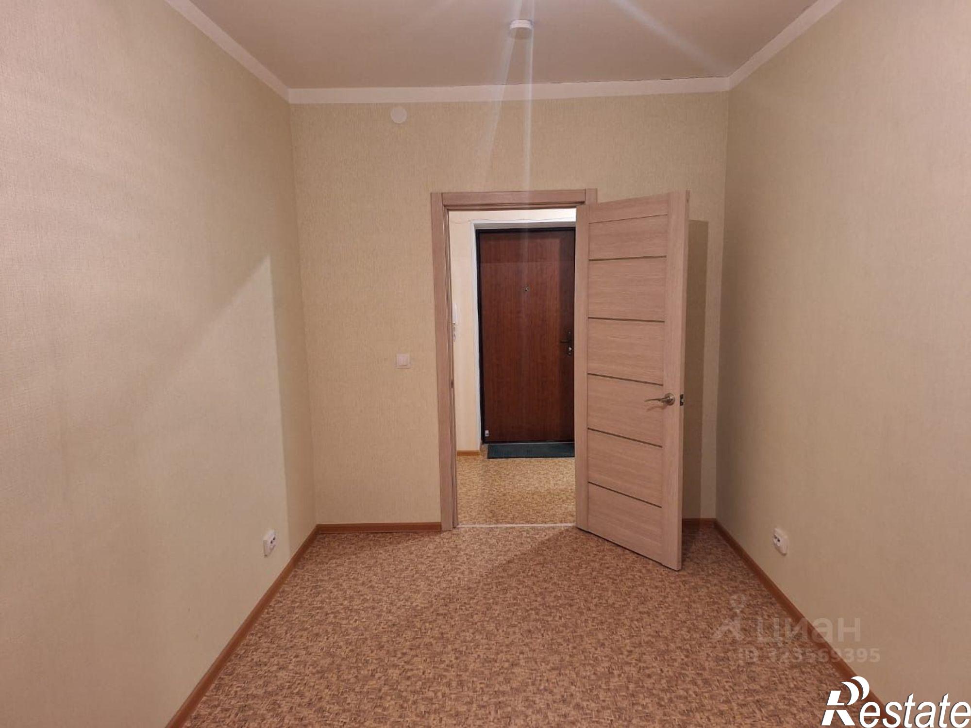 Купить квартиру за 4 700 000 рублей на Бикин, Октябрьская улица