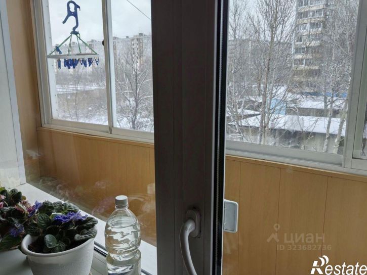 1-комн квартира Южный м-н, Войсковая улица, 1