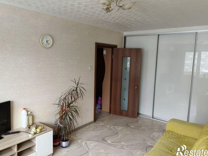 1-комн квартира Южный м-н, Войсковая улица, 1