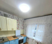 2-комн, 42кв м, этаж 2/5 Ленинградская улица, 75