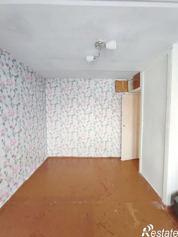 2-комн квартира Россия,  г. Амурск, р-н Микрорайон-5, пр-кт. Октябрьский, д. 18