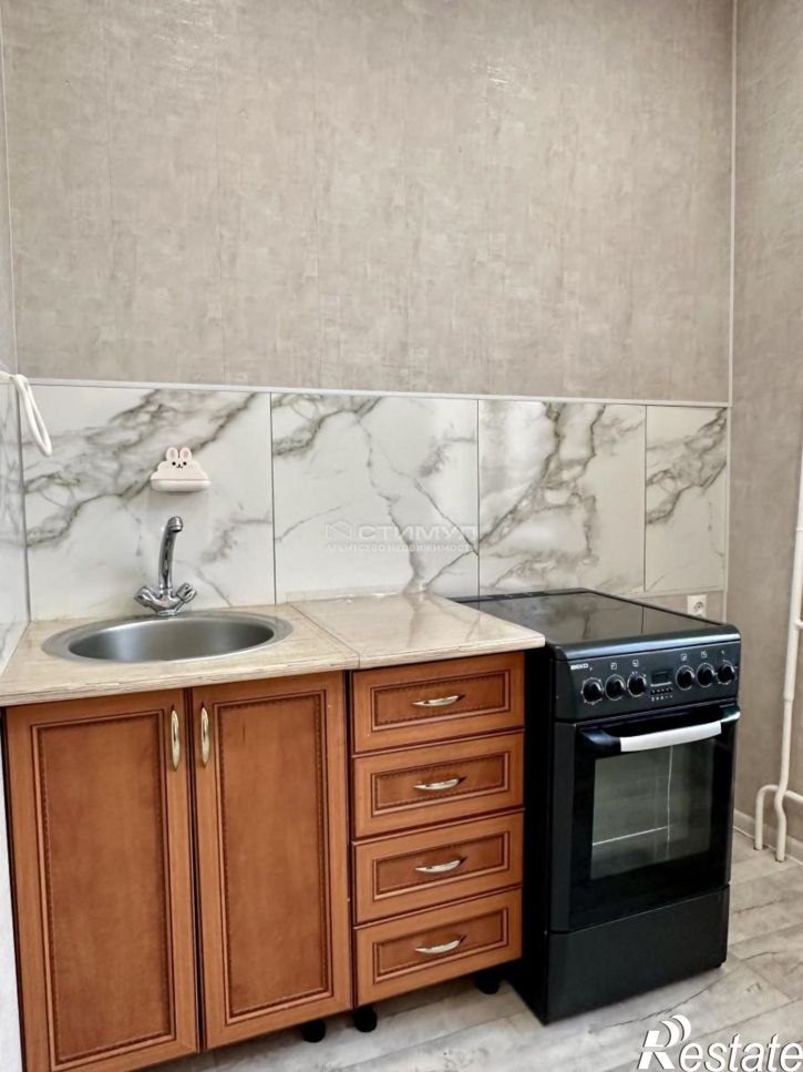 1-комн квартира Россия,  г. Комсомольск-на-Амуре, ул. Калинина, д. 13