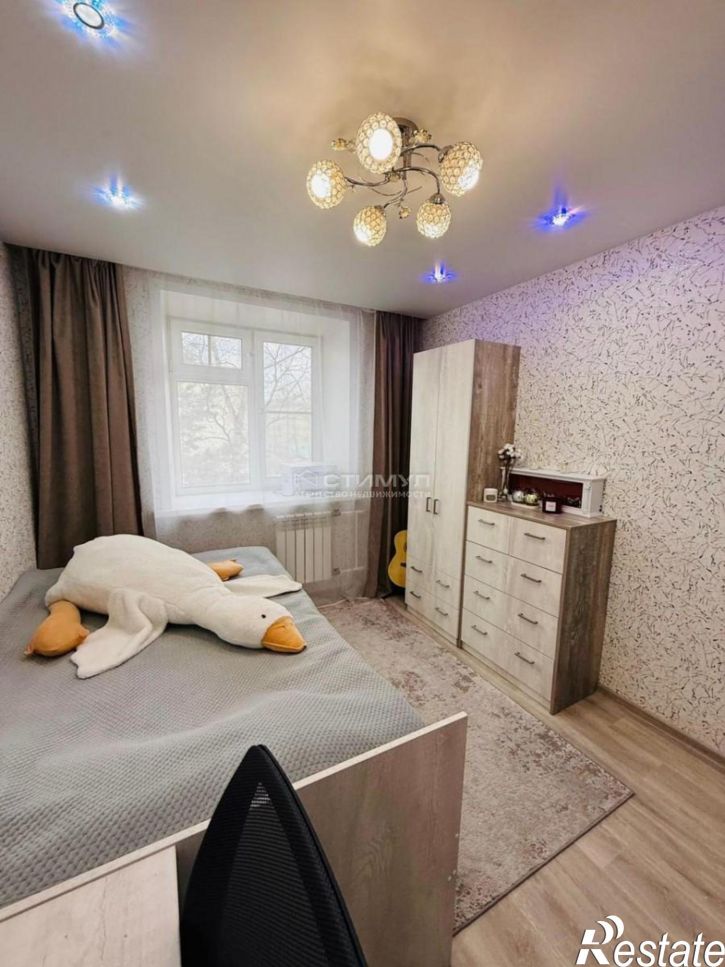 3-комн квартира Россия,  г. Комсомольск-на-Амуре, р-н Привокзальный, ул. Вокзальная, д. 56