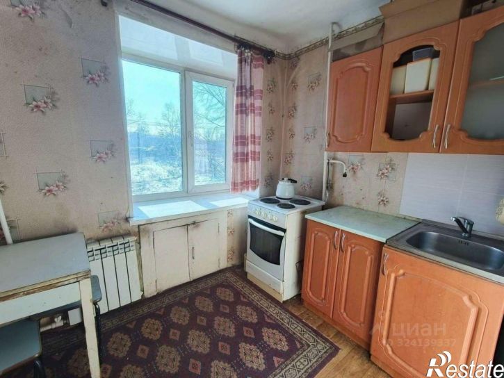 4-комн квартира ул 8 Марта, 23,  д. 23