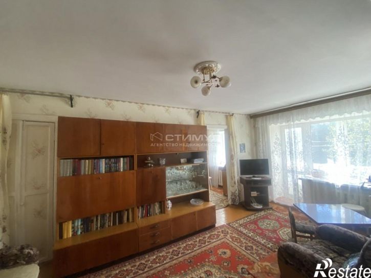 2-комн квартира Россия,  г. Амурск, пр-кт. Комсомольский, д. 6