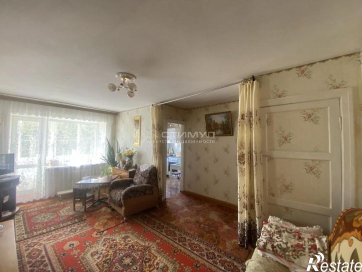2-комн квартира Россия,  г. Амурск, пр-кт. Комсомольский, д. 6