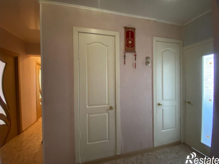 4-комн квартира Россия,  г. Амурск, р-н Микрорайон-8, пр-кт. Комсомольский, д. 83