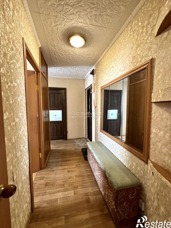3-комн квартира Россия,  г. Комсомольск-на-Амуре, ул. Дикопольцева, д. 32, корп. 2