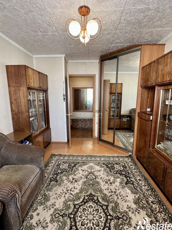 3-комн квартира Россия,  г. Комсомольск-на-Амуре, ул. Дикопольцева, д. 32, корп. 2