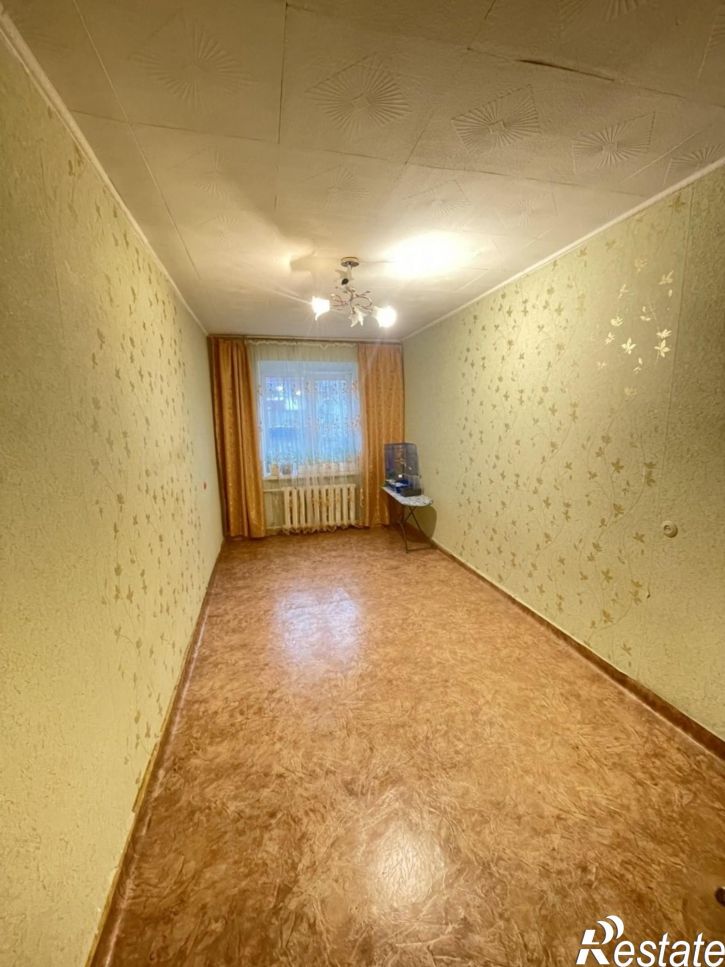 3-комн квартира Россия,  г. Комсомольск-на-Амуре, р-н 66 квартал, б-р. Юности, д. 8, корп. 2