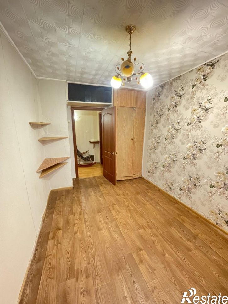 3-комн квартира Россия,  г. Комсомольск-на-Амуре, р-н 66 квартал, б-р. Юности, д. 8, корп. 2