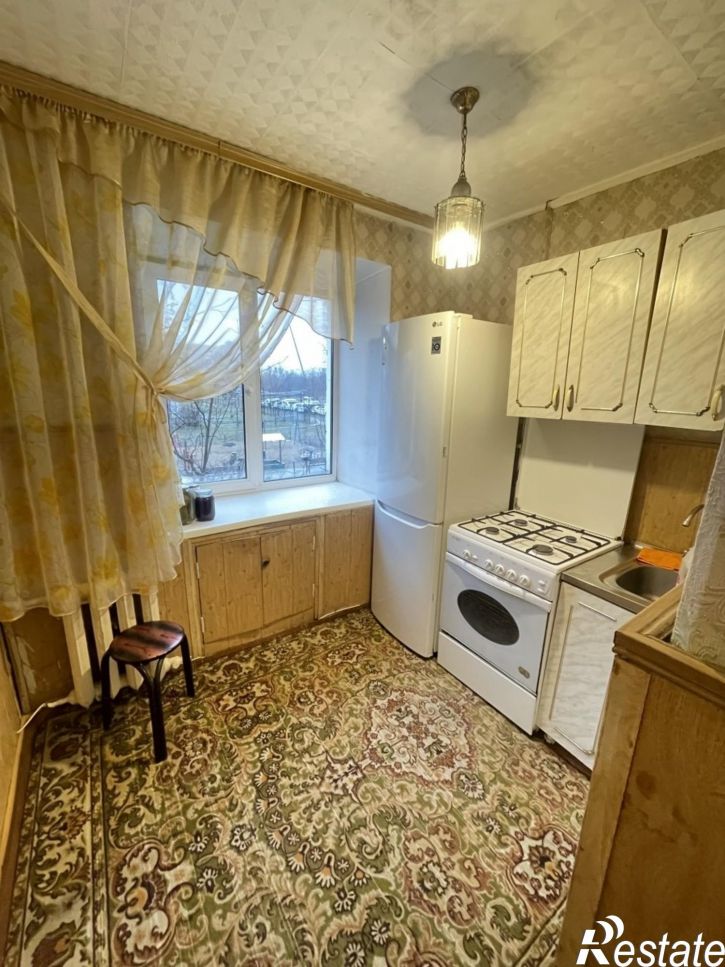 3-комн квартира Россия,  г. Комсомольск-на-Амуре, р-н 66 квартал, б-р. Юности, д. 8, корп. 2