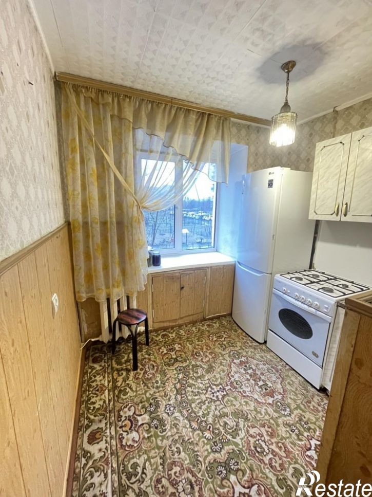 3-комн квартира Россия,  г. Комсомольск-на-Амуре, р-н 66 квартал, б-р. Юности, д. 8, корп. 2