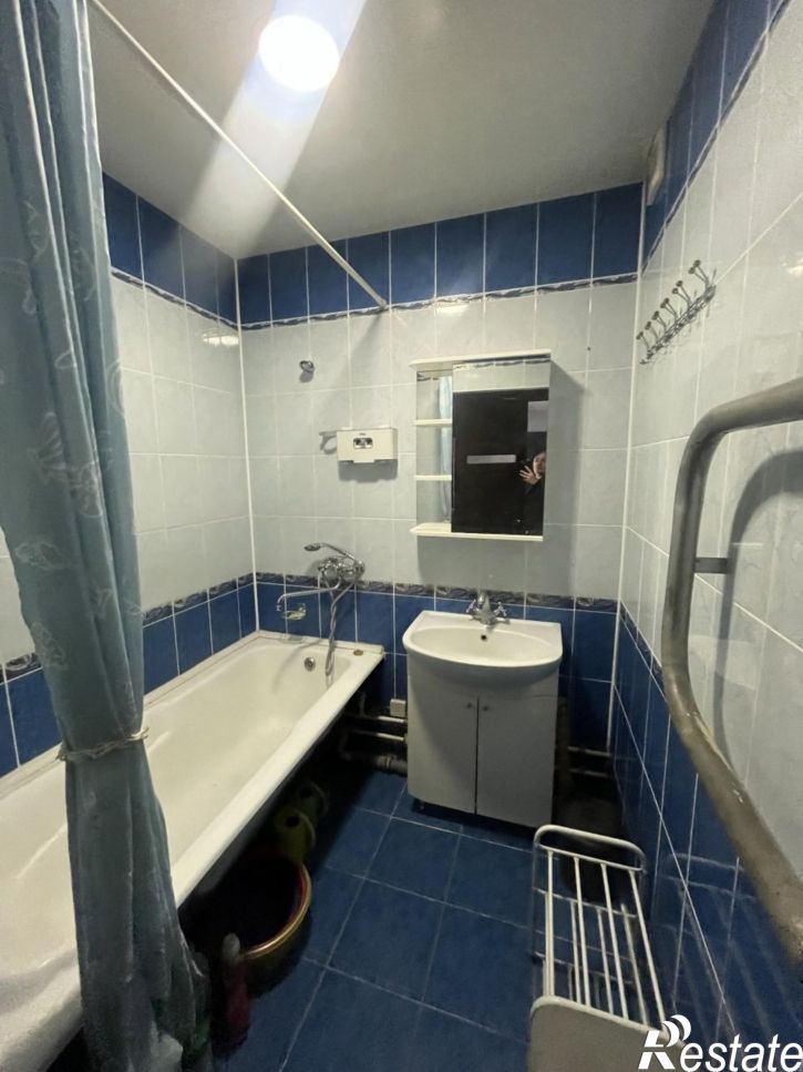 2-комн квартира Россия,  г. Комсомольск-на-Амуре, ул. Калинина, д. 19