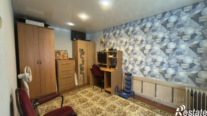 3-комн квартира ул Пугачева, 10,  д. 10