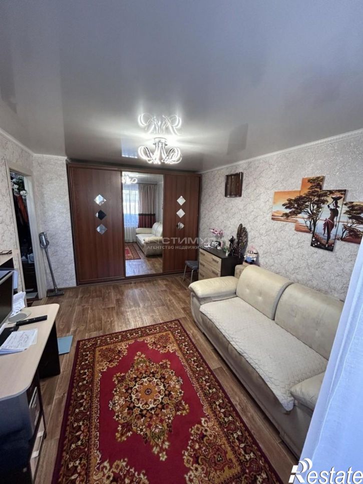 2-комн квартира Россия,  г. Амурск, р-н Микрорайон-5, пр-кт. Октябрьский, д. 5