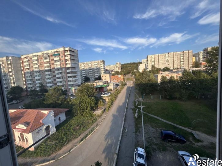 3-комн квартира Россия,  г. Амурск, р-н Микрорайон-8, пр-кт. Строителей, д. 58