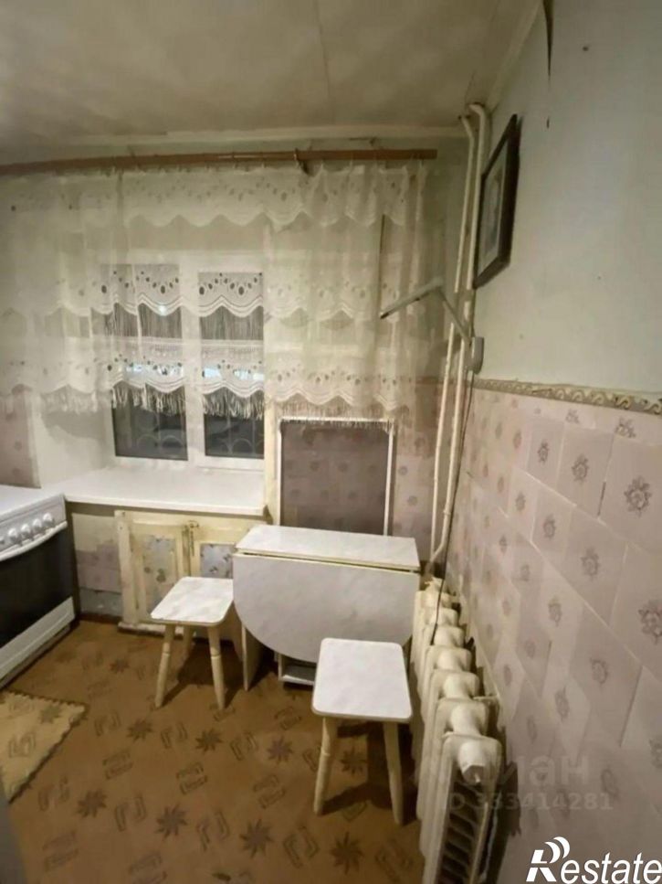 4-комн квартира пр-кт Победы, 8Б,  д. 8Б