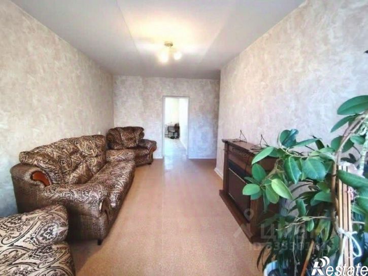 3-комн квартира ул Наумова, 8,  д. 8