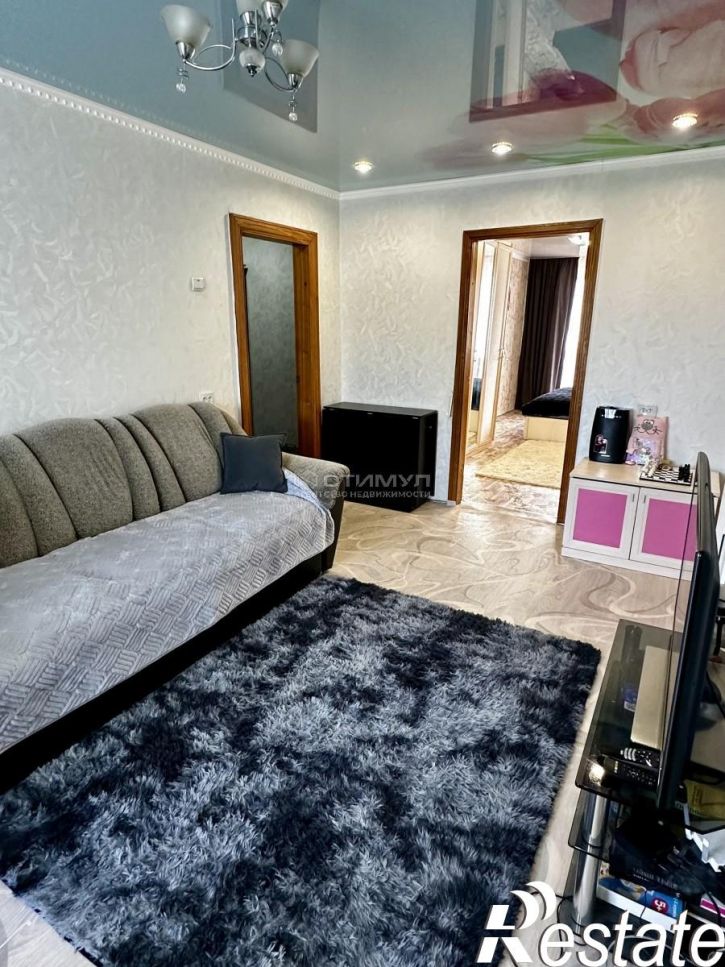 3-комн квартира Россия,  г. Комсомольск-на-Амуре, пр-кт. Мира, д. 45, корп. 2