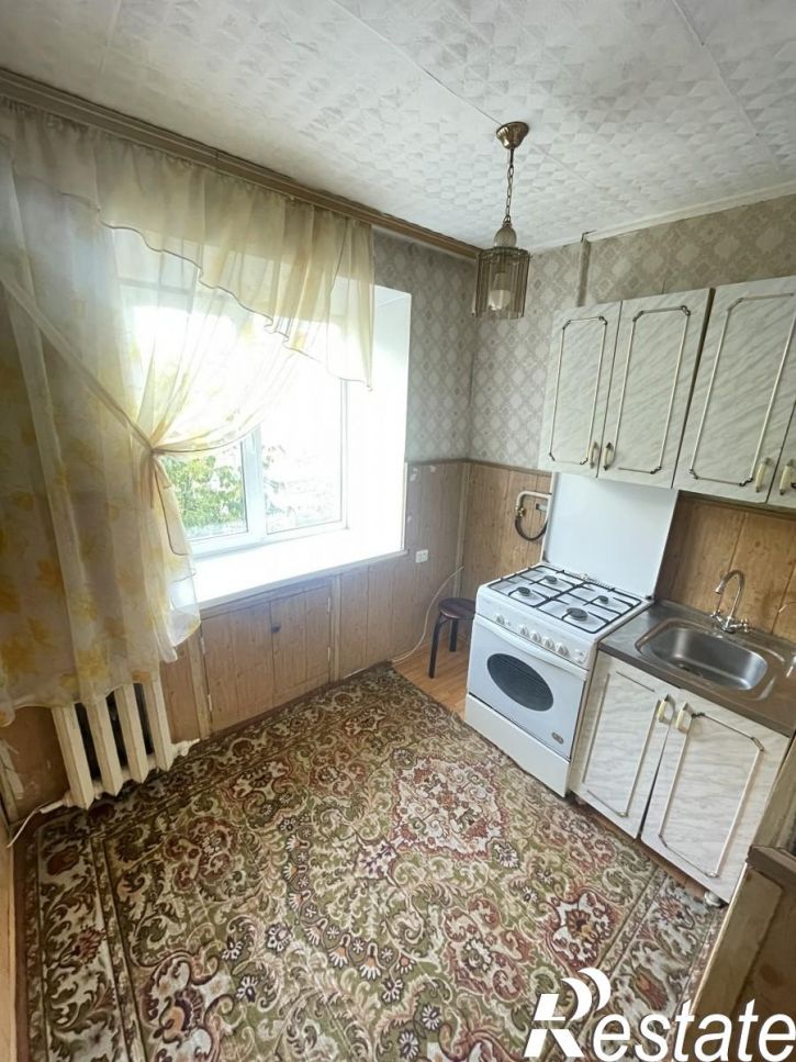 3-комн квартира Россия,  г. Комсомольск-на-Амуре, р-н 66 квартал, б-р. Юности, д. 8, корп. 2