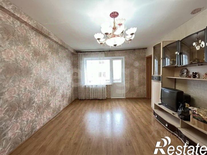 4-комн квартира улица Чехова, 1,  д. 1