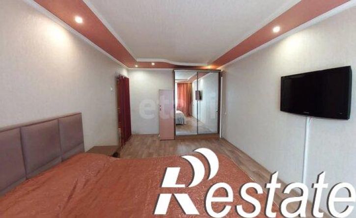 3-комн квартира улица Карла Маркса, 56,  д. 56