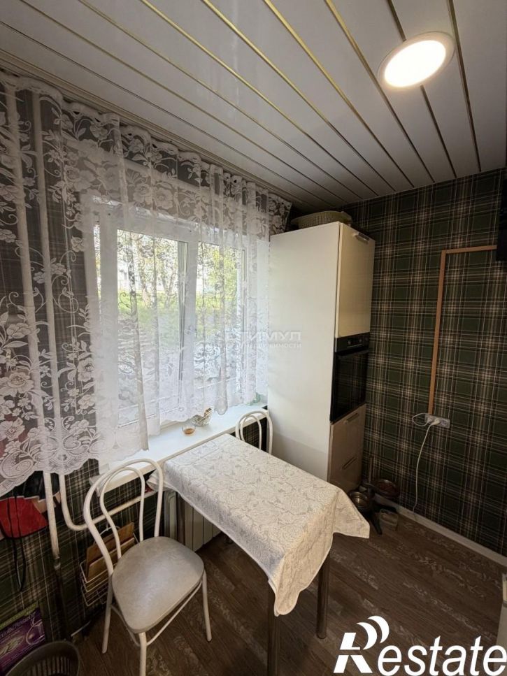 2-комн квартира Россия,  г. Амурск, пр-кт. Строителей, д. 19, корп. а