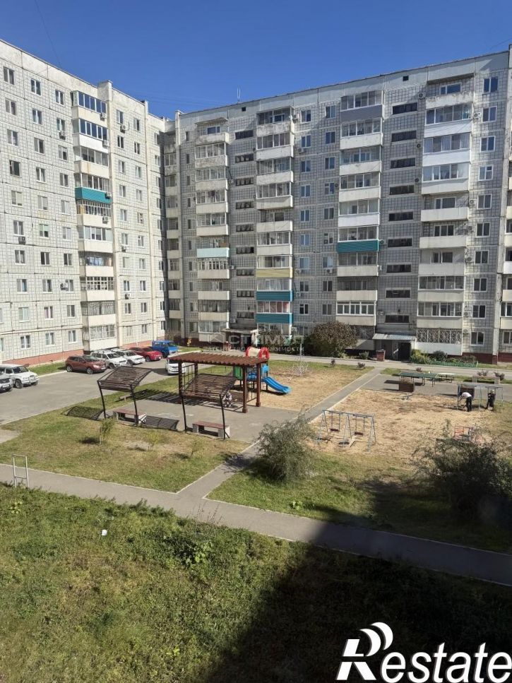 2-комн квартира Россия,  г. Амурск, р-н Южный, ул. Пионерская, д. 13